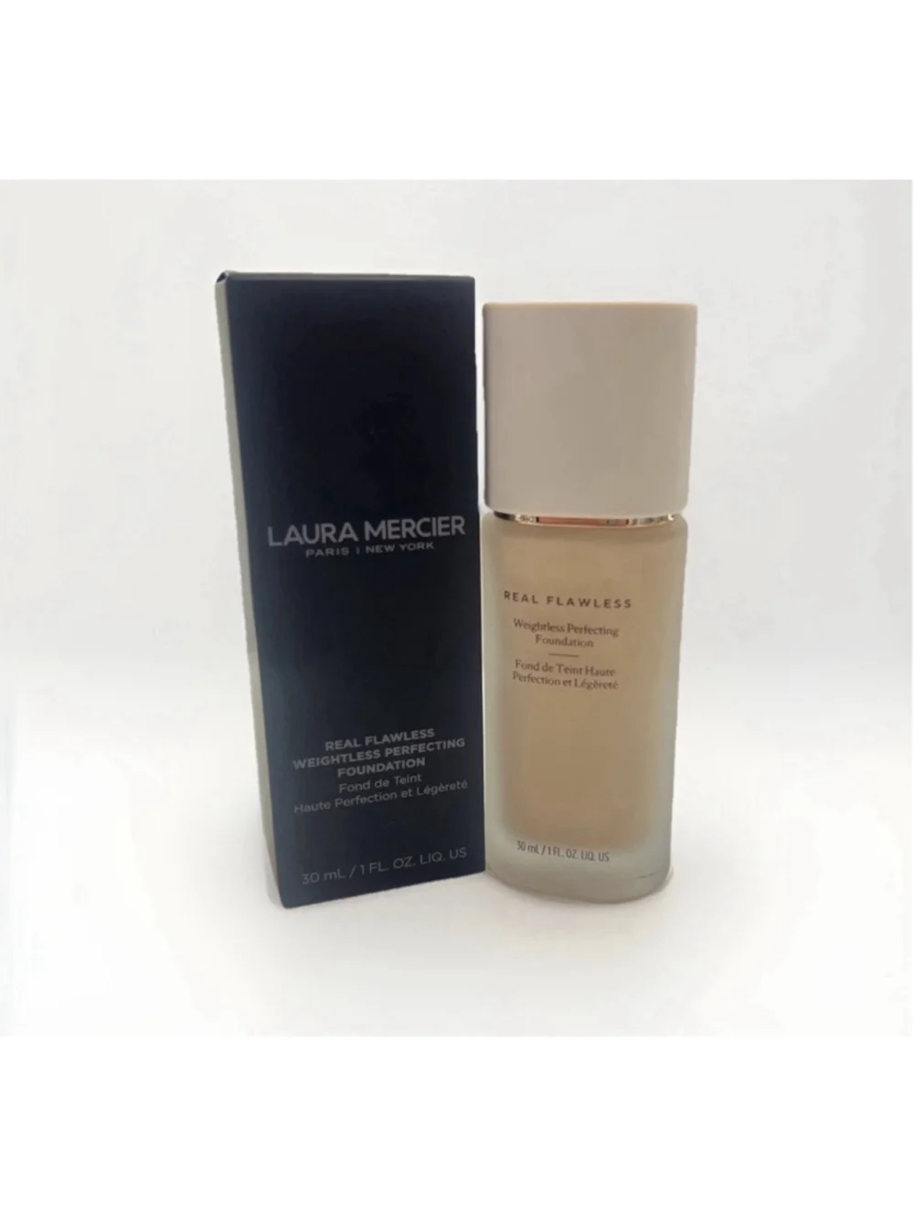 NEW IN BOX Laura Mercier Real Flawless Weightless Perfecting Foundation 2C1 ECRU